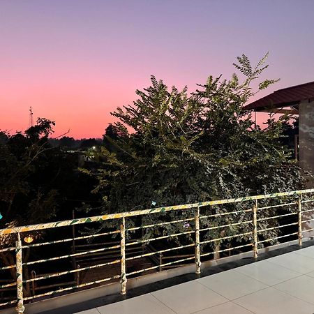 Hotel The Gulmohar, Chikhaldara Exterior foto