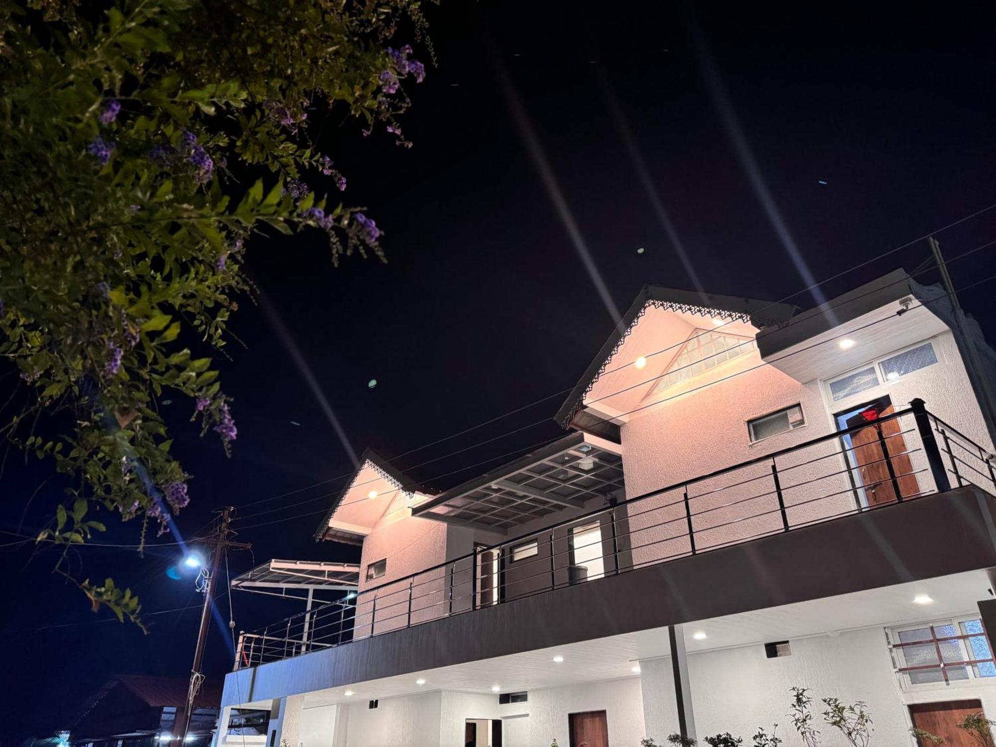 Hotel The Gulmohar, Chikhaldara Exterior foto
