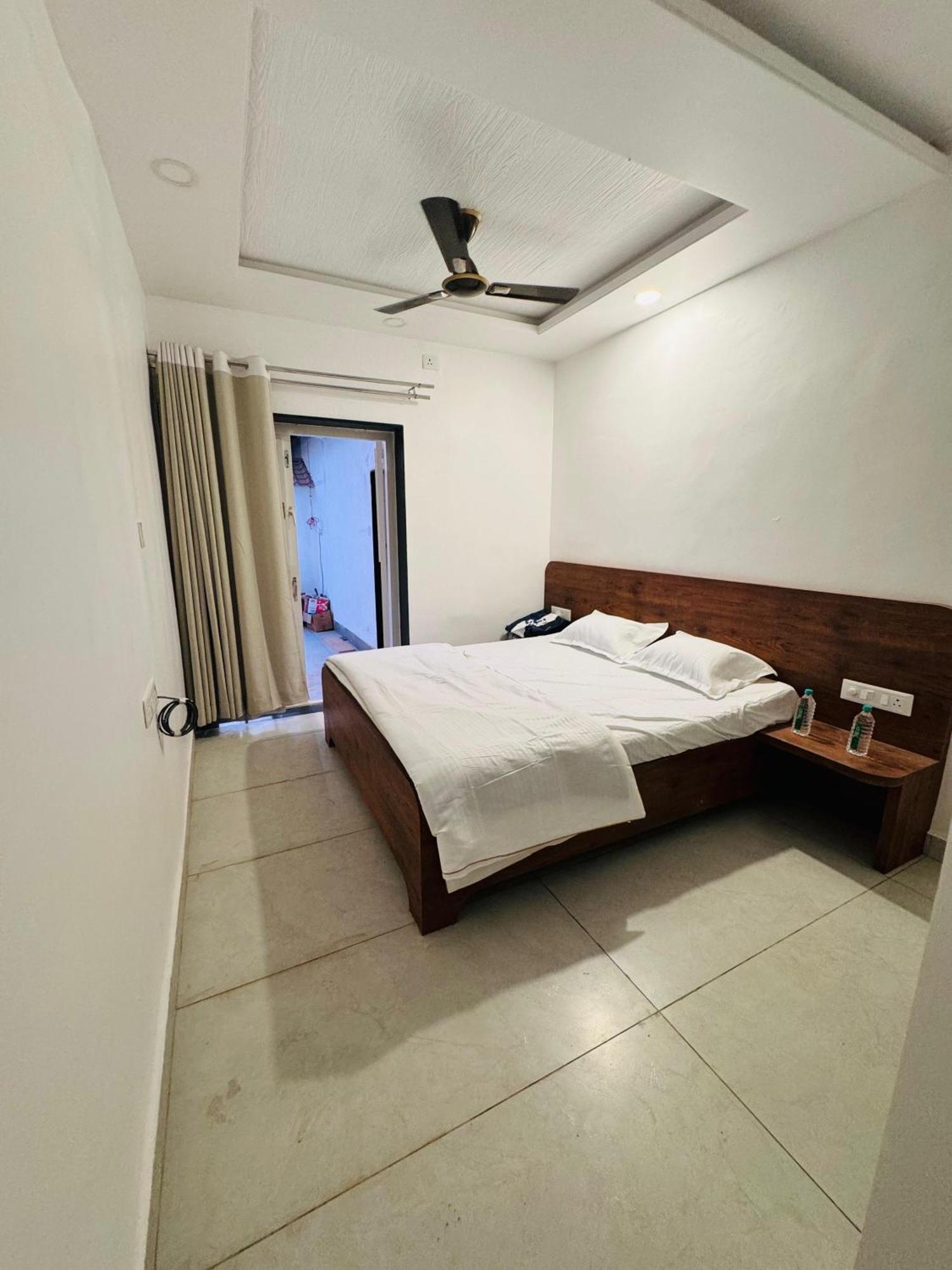 Hotel The Gulmohar, Chikhaldara Exterior foto
